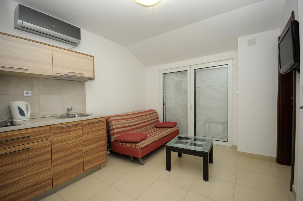 Apartments Anita Будва Екстер'єр фото